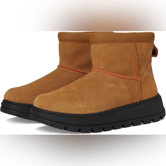 Koolaburra by UGG
Koola Mini Hybrid - Picture 6 of 6